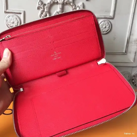 supreme Zip wallet Louis Vuitton 0327